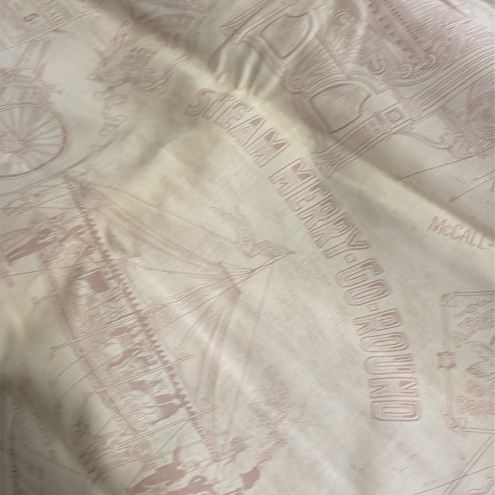 Cranston Print Work company 2 yards pink printed Fabric - Picture 3 of 4
